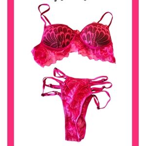 🔥Hot Pink Lace Lingerie Set - Bra & Strappy Thong🔥